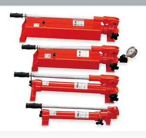 HYDRAULIC PUMPS AND HOSES